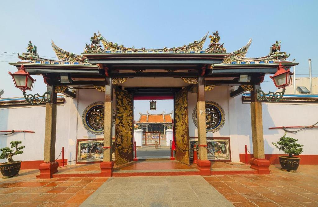 โรงแรมสตาร์มูน Malacca ภายนอก รูปภาพ